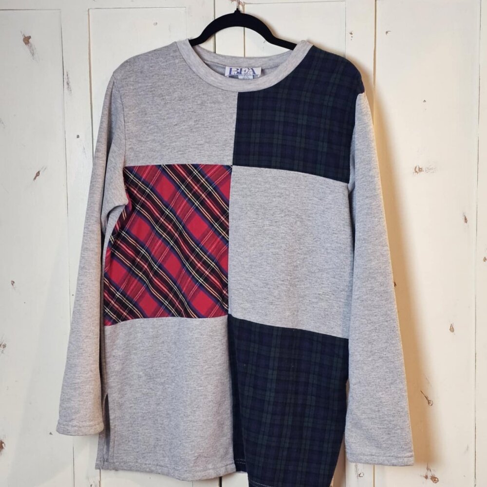 Vintage BFA Classics Patchwork Plaid Sweatshirt – Unisex Y2K Grunge, Medium Tall